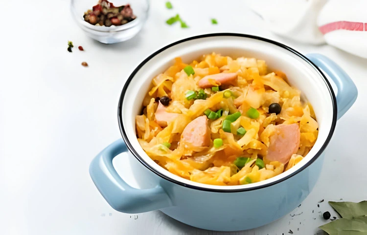 Kielbasa Cabbage and Potatoes Recipe: A Comforting Classic 3 Kielbasa and potato stew