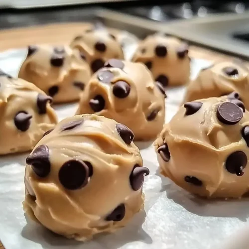 Frozen Greek Yogurt Peanut Butter Bites with Chocolate Chips 5 Frozen Greek Yogurt Peanut Butter Bites with Chocolate Chips