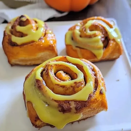 Cinnamon Roll Pumpkins: Easy Fall Breakfast Recipe 5 Cinnamon Roll Pumpkins