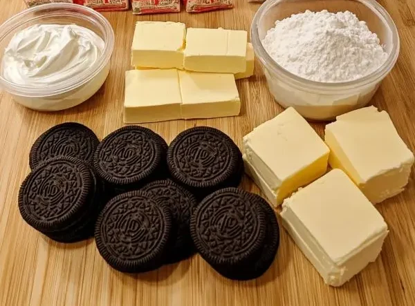 No Bake Fireworks Oreo Cheesecake Bars 2 ingredients for No Bake Fireworks Oreo Cheesecake Bars recipe
