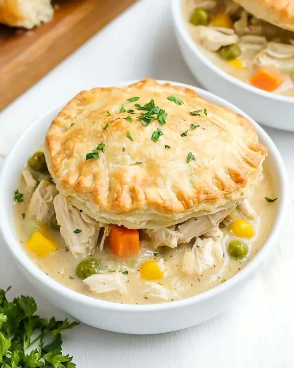 Chicken Pot Pie in the Slow Cooker 4 Easy Slow Cooker Chicken Pot Pie