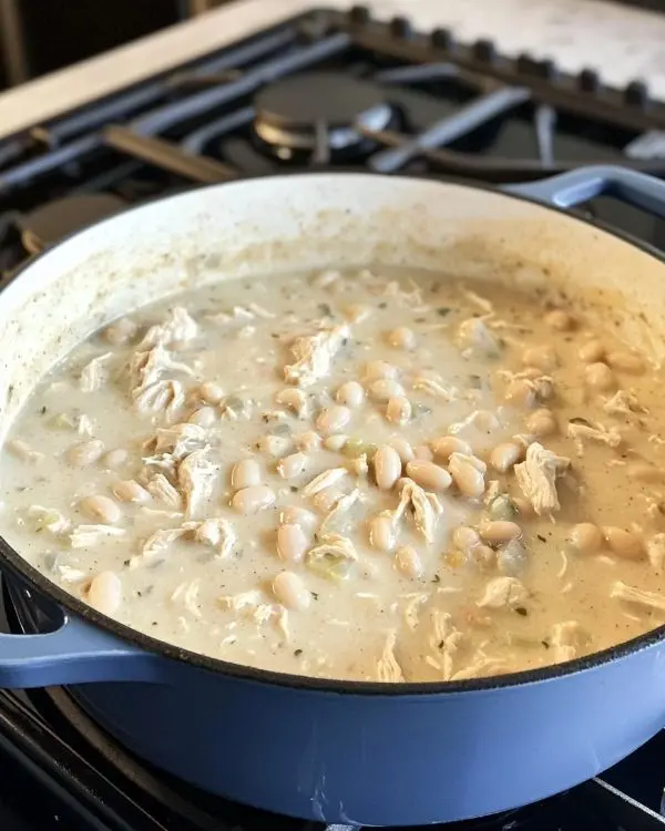 The BEST Creamy White Chicken Chili Recipe 3 The preparaton of Creamy White Chicken Chili Recipe