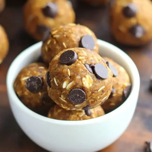 Healthy Pumpkin Chocolate Chip Energy Bites 5 Healthy Pumpkin Chocolate Chip Energy Bites