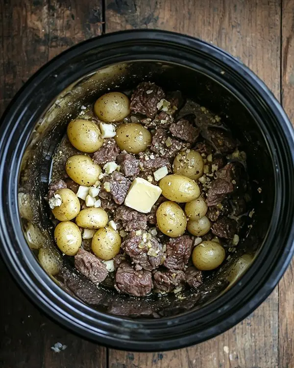 Slow Cooker Garlic Butter Beef Bites & Potatoes 3 Preparation of Slow Cooker Beef Bites And Potatoes