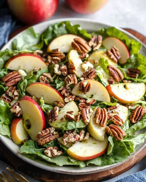Apple Pecan Blue Cheese Salad 4 Apple Pecan Blue Cheese Salad Recipe