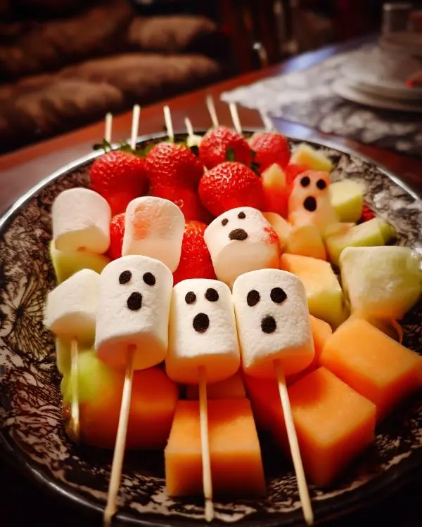 Halloween Ghost Fruit Kabobs 4 Halloween Snacks For Kids