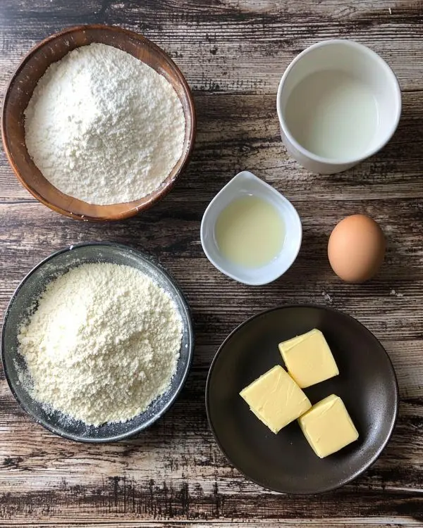 Homemade Texas Roadhouse Rolls 2 Main ingredients for Homemade Texas Roadhouse Rolls