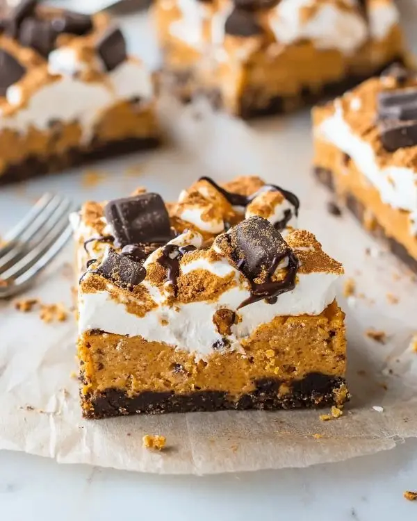 Pumpkin S'mores Cheesecake Bars 3 Pumpkin Cheesecake S’mores Bars