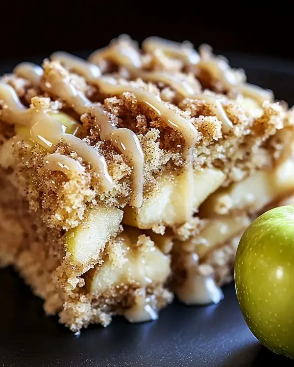 Apple Crumb Cake With Cinnamon Drizzle 3 Apple Crumb Cake With Cinnamon Drizzle Recipe