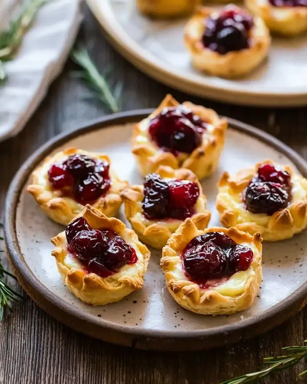 Baked Cranberry Brie Bites 3 Baked Cranberry Brie Bites Recipe