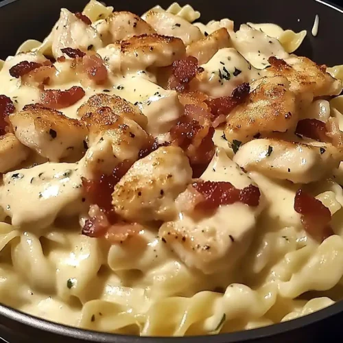 Creamy Chicken Bacon Ranch Pasta 5 Creamy Chicken Bacon Ranch Pasta