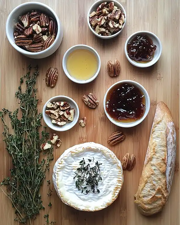 Baked Brie with Fig Jam and Pecans 2 Main ingredients for Baked Brie with Fig Jam and Pecans