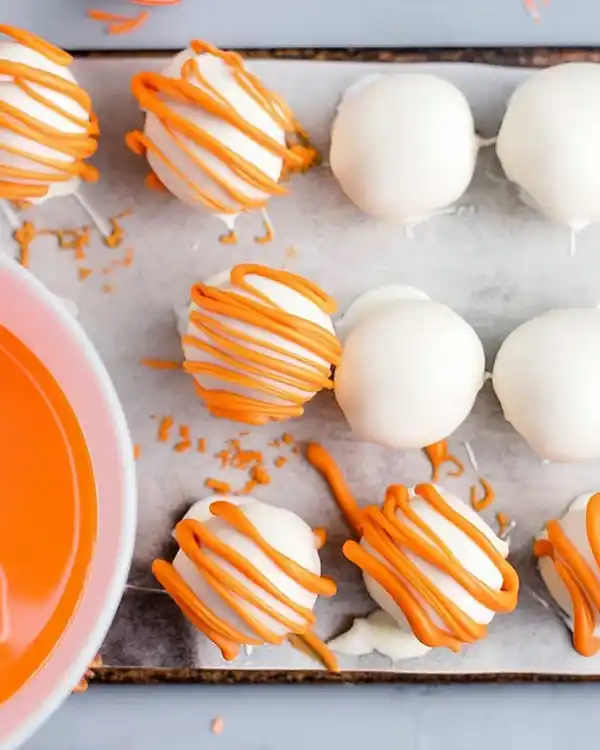 No Bake Pumpkin Cheesecake Balls 3 Preparing the No Bake Pumpkin Cheesecake Balls