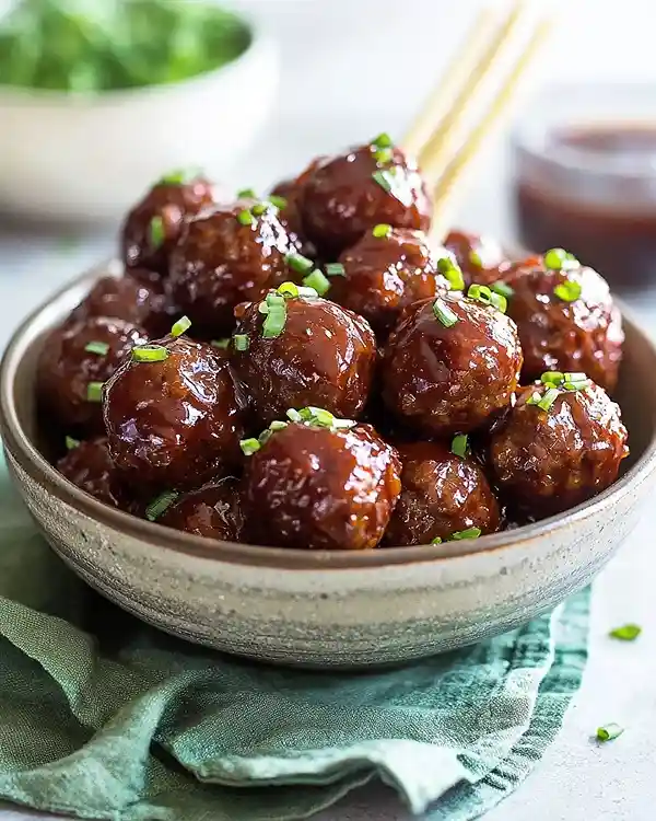Crockpot Meatballs with Grape Jelly Sauce Recipe