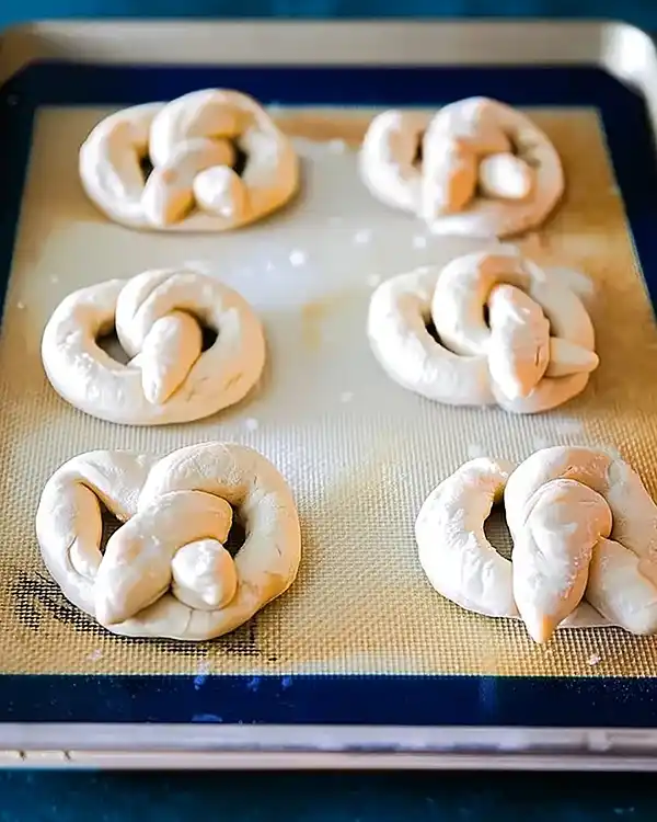 Cinnamon Sugar Soft Pretzels Recipe 4 Preparing Cinnamon Sugar Soft Pretzels