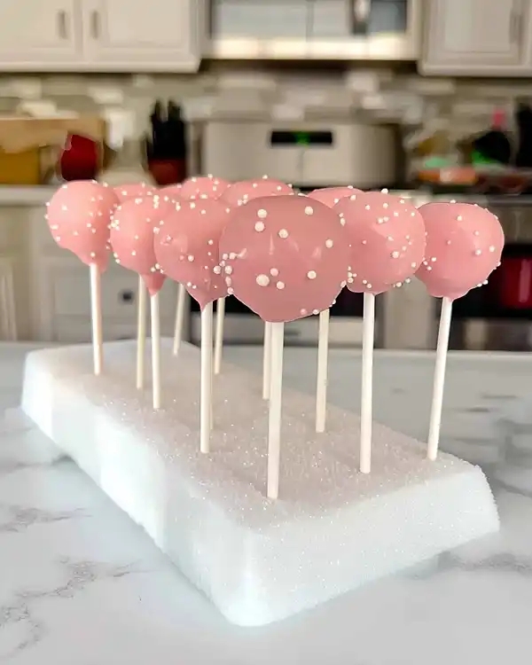 Starbucks Copycat Birthday Cake Pops Recipe