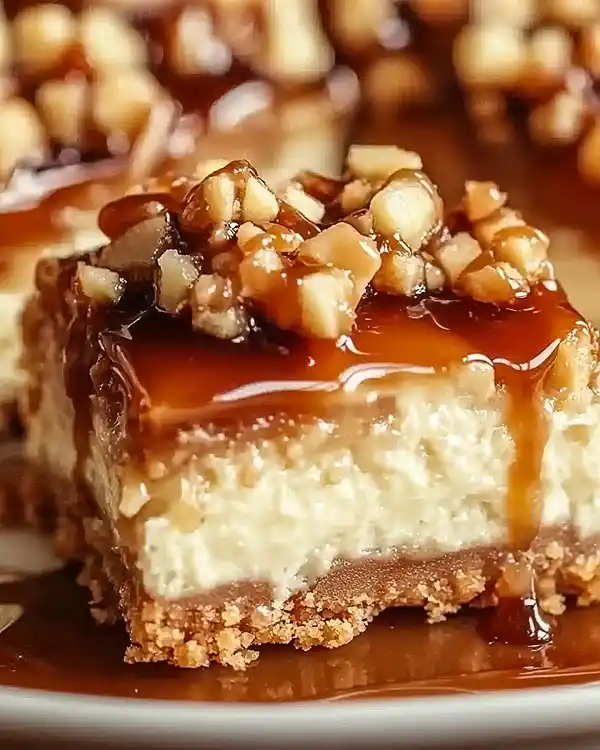 Sweet Caramel Apple Cheesecake Bars Recipe