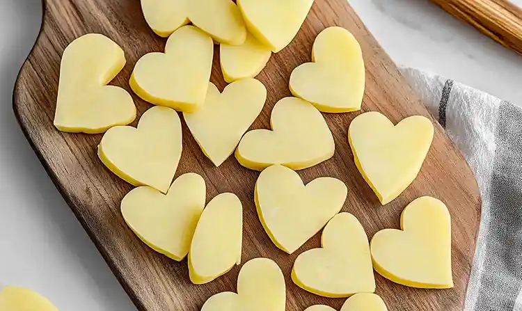 Air Fryer Heart-shaped Potatoes