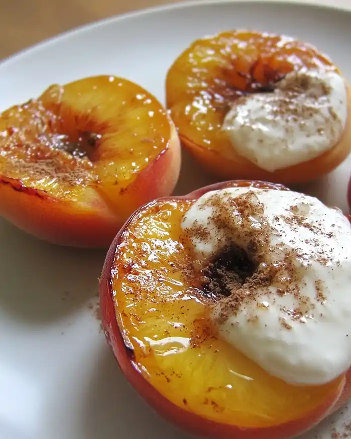 Creamy Pan-Fried Peaches with Cinnamon Recipe