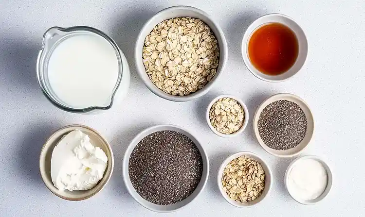 Main ingredients for Vanilla Overnight Oats
