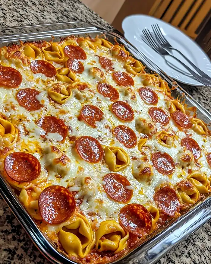 Cheesy Pizza Tortellini Bake 6 Spicy Cheesy Pizza Tortellini Bake