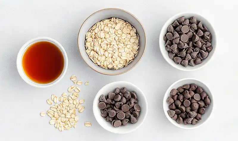 Peanut Butter Oatmeal Balls 3 Main ingredients for Peanut Butter Oatmeal Balls