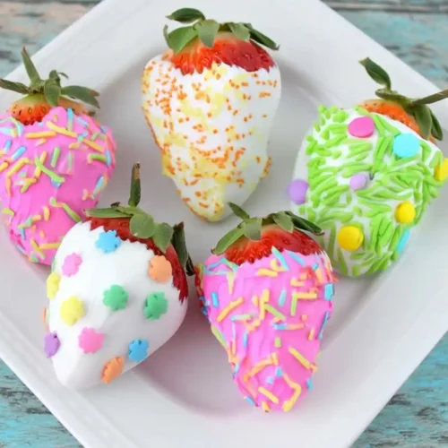 Adorable Easter Strawberries
