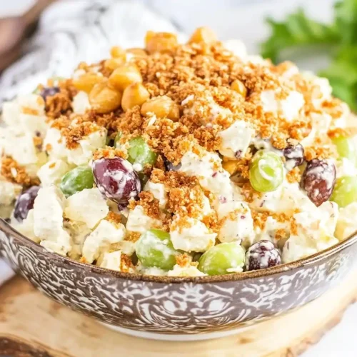 Chicken salad chick grape salad