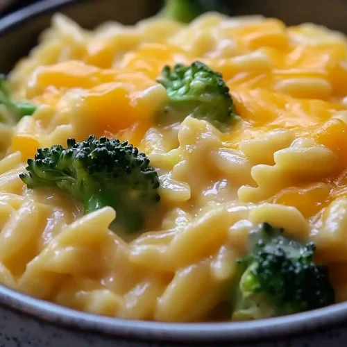 Creamy One-Pot Broccoli Cheddar Orzo