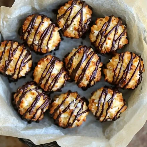 Coconut Macaroons (3 Ingredients Only)