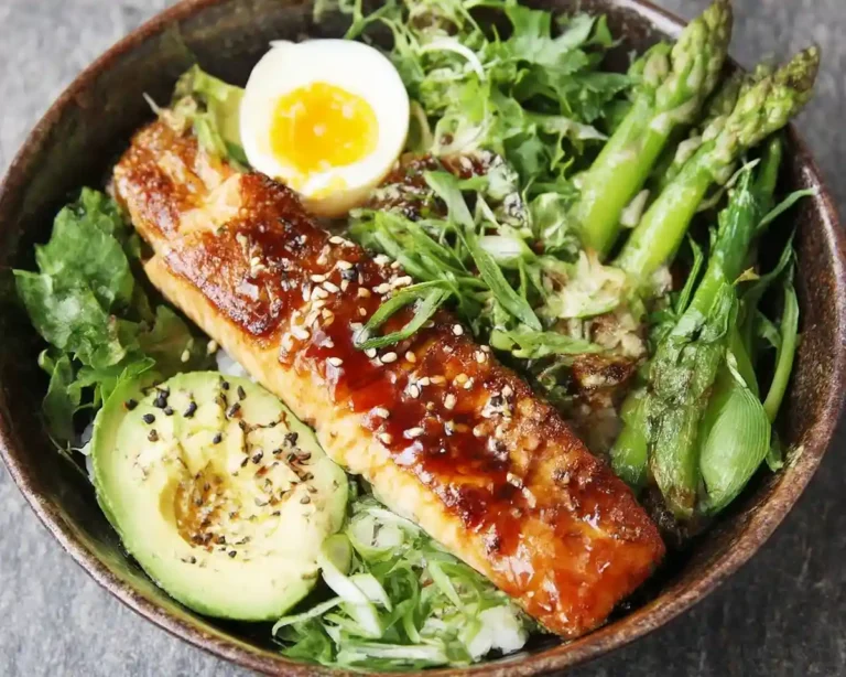 15-Minute Teriyaki Salmon Bowls