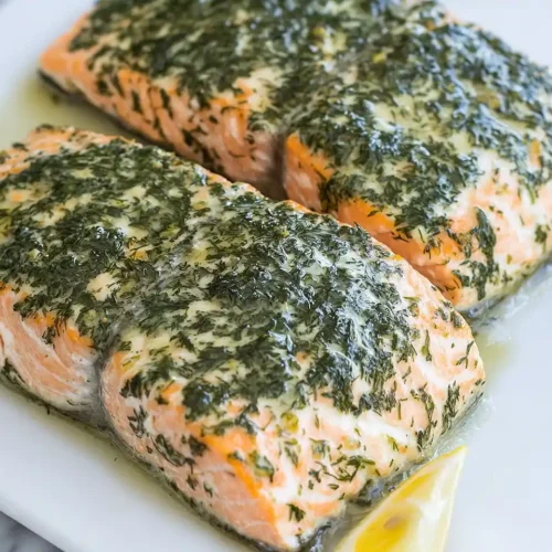 5-Ingredient Lemon Dill Salmon
